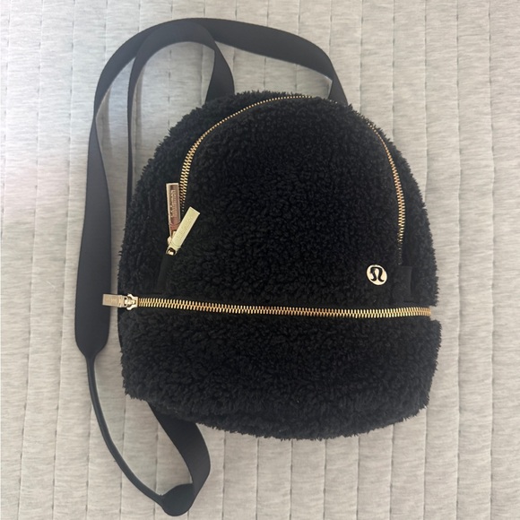 lululemon everywhere backpack blue Backpack- Knit Mesh-Crater – CARE2WEAR Gear archive_2026 Farbe:anthracite Help Me Choose a Interior mesh pocket.